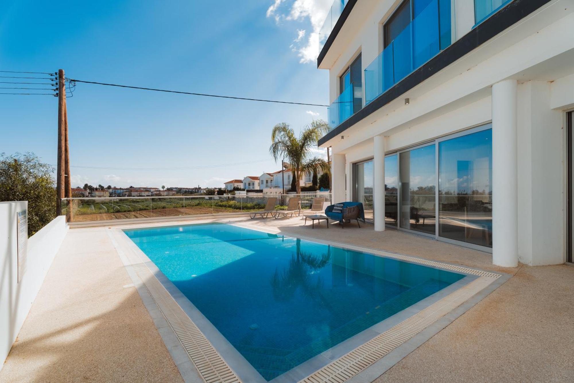 Seaside Luxury Villa Paralimni Bagian luar foto