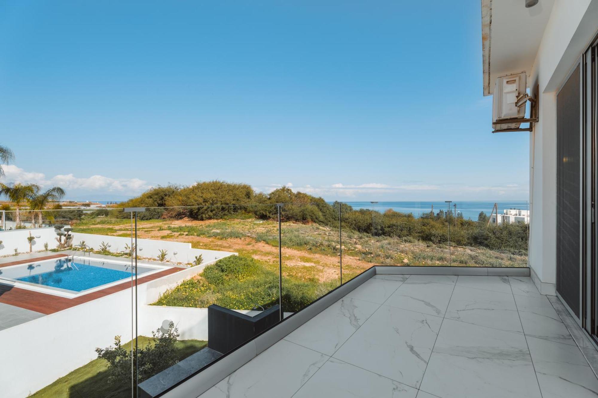 Seaside Luxury Villa Paralimni Bagian luar foto
